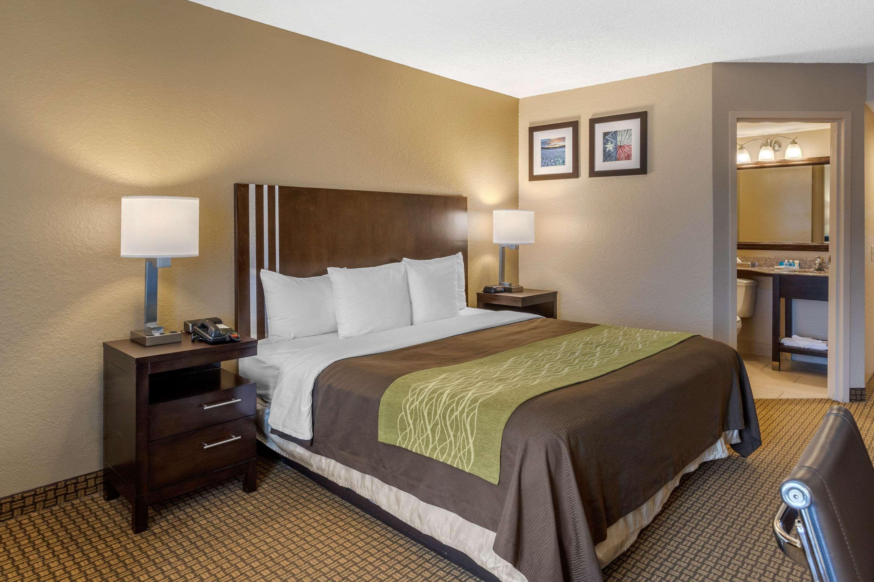 Sonesta Essential Nw Houston Hotel Exterior photo