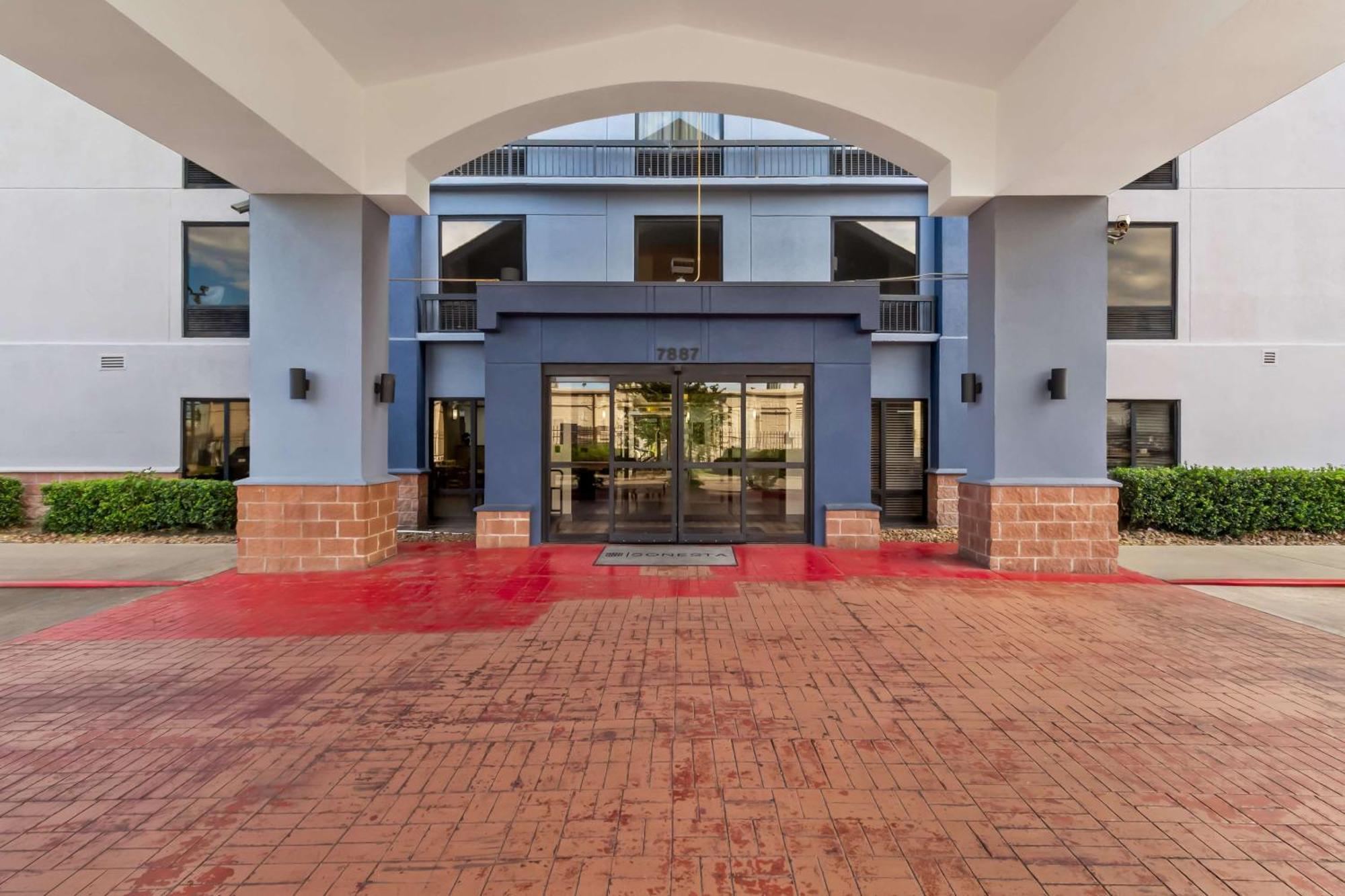 Sonesta Essential Nw Houston Hotel Exterior photo